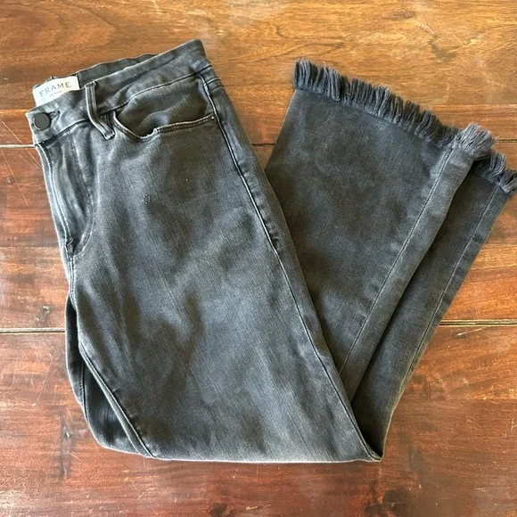 FRAME Le Crop Mini Boot Jeans Women’s 29 Black Raw Hem Cropped Stretch Denim - Picture 9 of 10